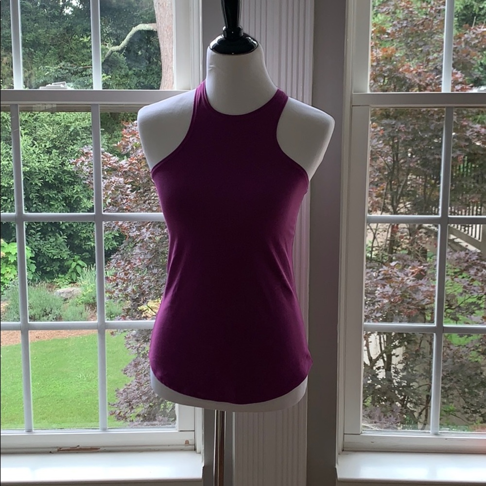 Lululemon top